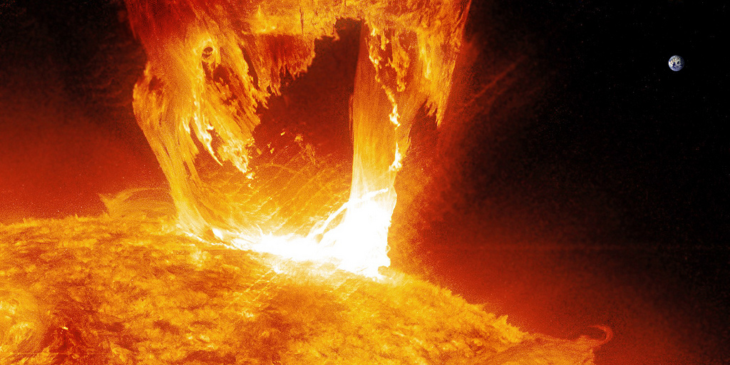На Солнце зафиксирована очередная вспышка класса X, которая породила мощнейшую магнитную бурю на Земле: ученые бьют тревогу 