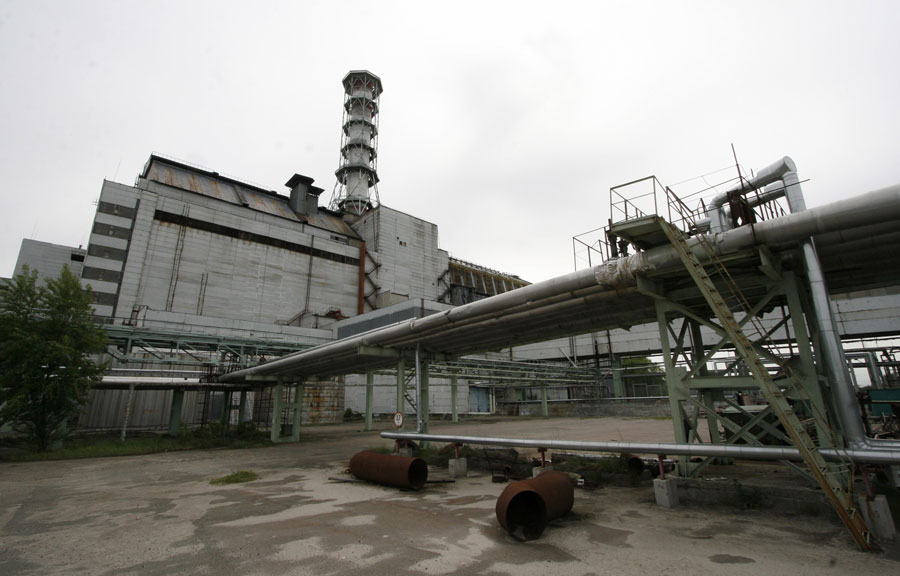 Порошенко собрался ехать в Чернобыль