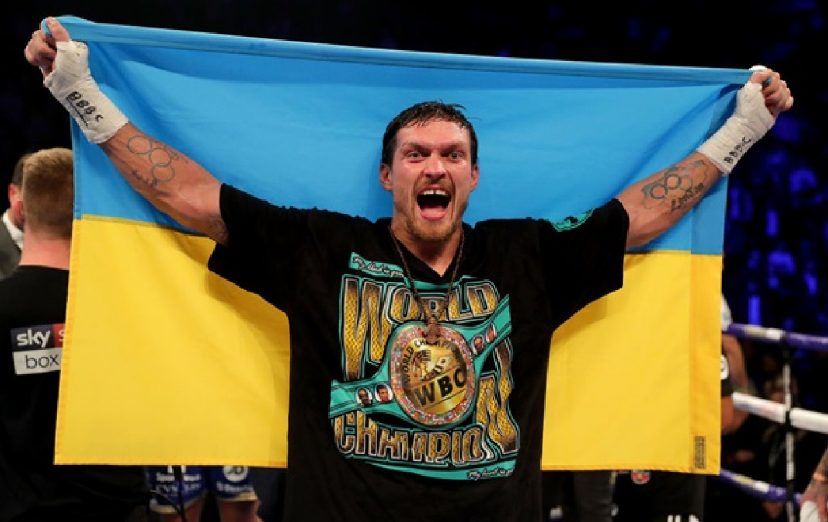 Усик сделал эмоциональное заявление про Украину: боксер резко ответил критикам после скандала