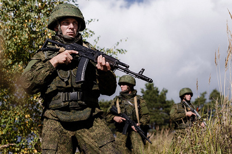 ​"Война близко! Путин назначил командование российской армии, воюющей на Донбассе", - Бутусов рассказал о тревожных сигналах, поступающих из Кремля