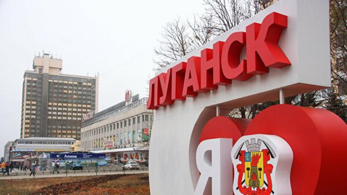 В Луганске после гибели медсестры Жигульской Пасечник издал "указ" о пневмонии и COVID-19: детали