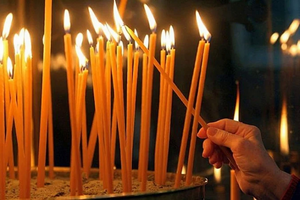 ​Под Харьковом перекрыто село - умершая от коронавируса женщина накануне продавала свечи в церкви
