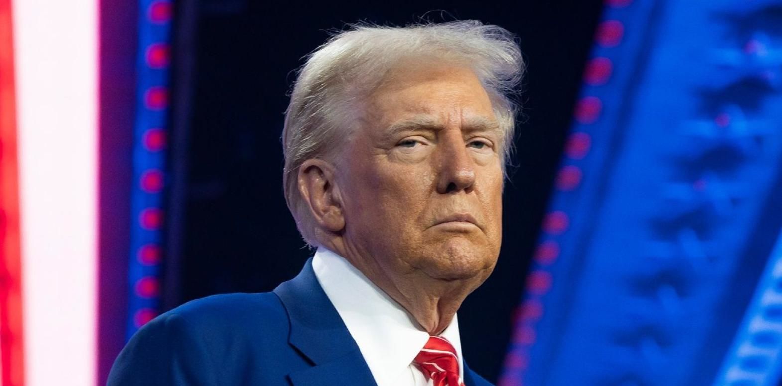 "Могут быть эффективным инструментом", – Трамп объявил чрезвычайное положение для защиты экономики США
