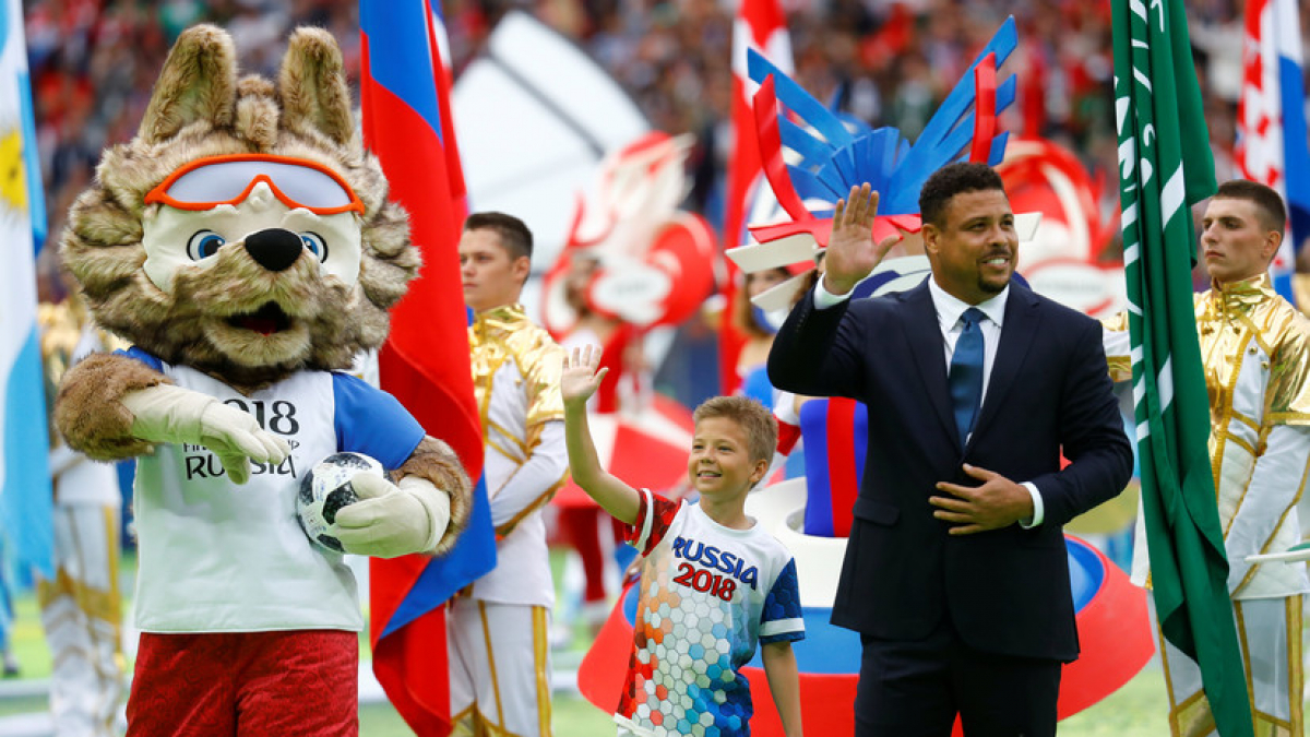 СМИ: Россию отстранили от чемпионата мира по футболу-2022 в Катаре, Кремль отрицает это
