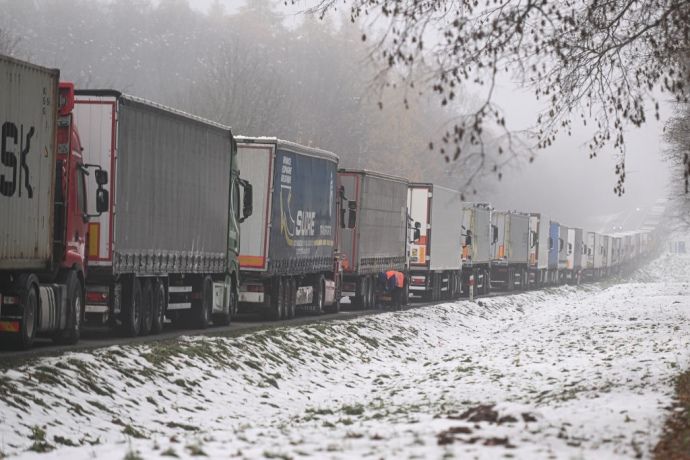 Польща розблокувала кордон для українських вантажівок – рух уже відновили