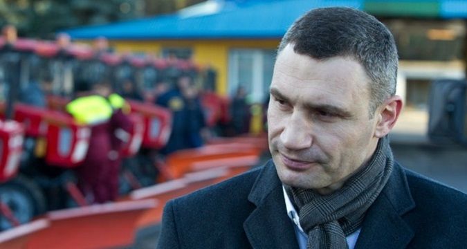 "Я возненавидел снег", - Кличко о готовности столицы к снегопадам