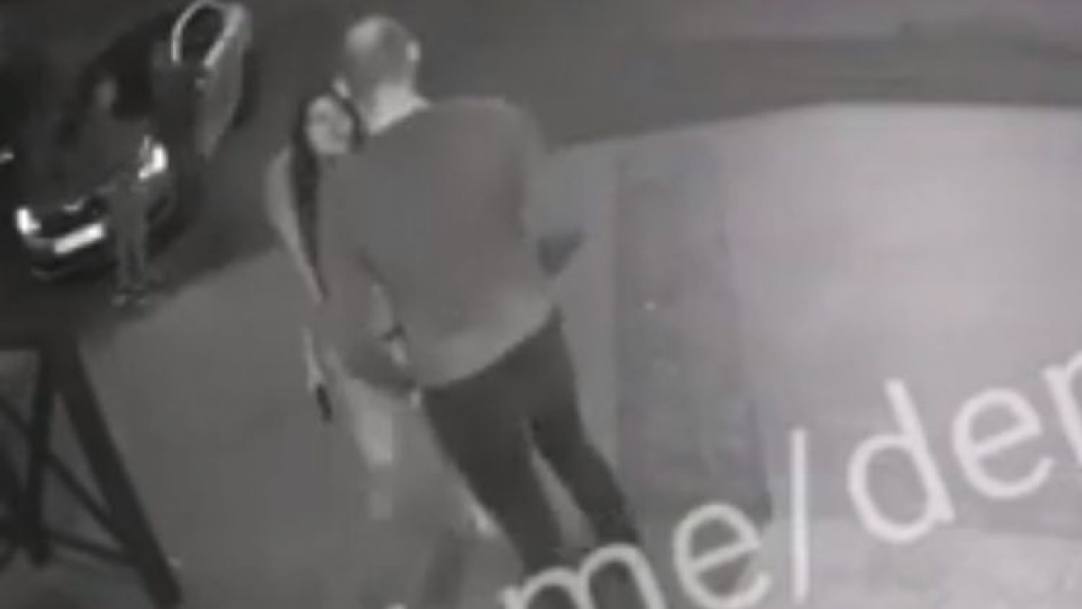 В Сеть попало видео, как девушка стреляла в прокурора Пипку в Кривом Роге: перед этим была потасовка