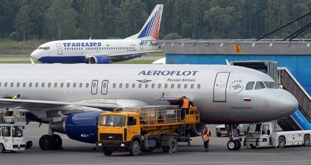 Путь закрыт: Российским авиакомпаниям запретили летать в Украину