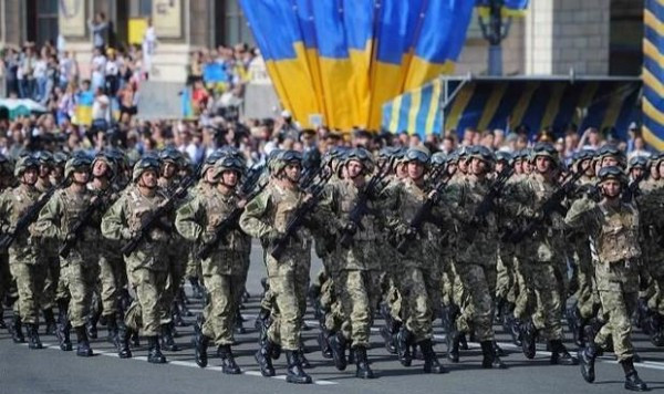 ​С мощной поддержкой НАТО: прямая онлайн-трансляция зрелищного парада в День Независимости Украины