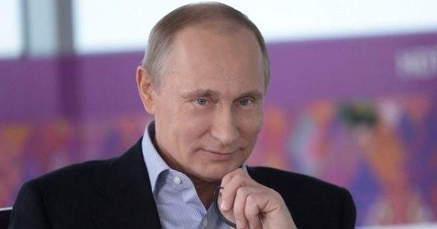 Сеть взорвали фото новой "любовницы Путина": таинственная женщина постоянно сопровождает президента РФ