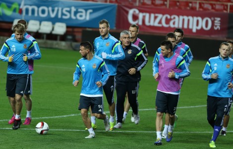 Испания - Украина. Прямая видео-трансляция онлайн 27.03.2015