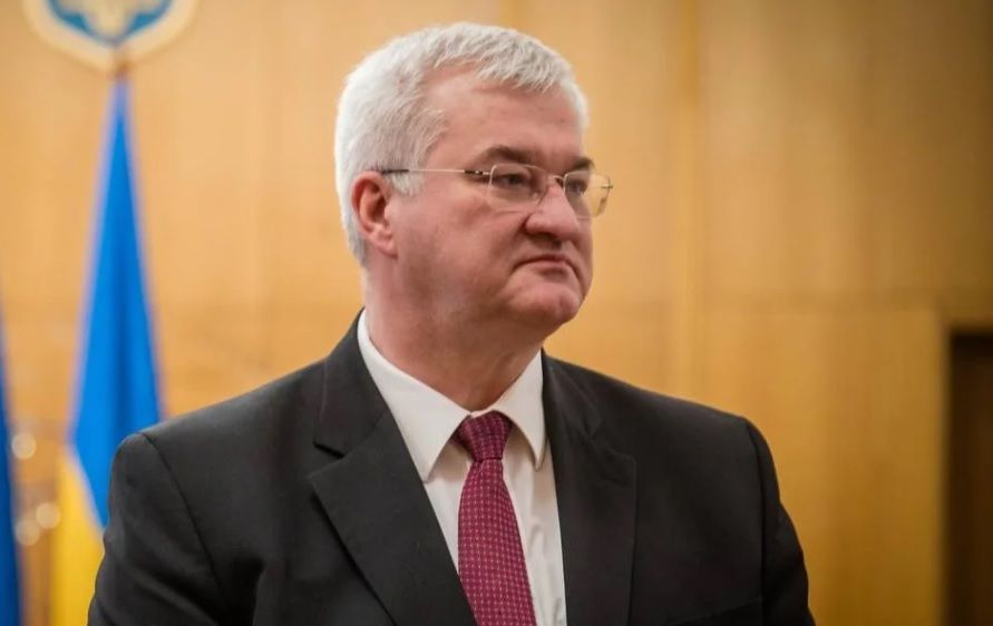 "Пример настоящей человечности", – Андрей Сибига лично поблагодарил польских волонтеров за "тепло" для Киева