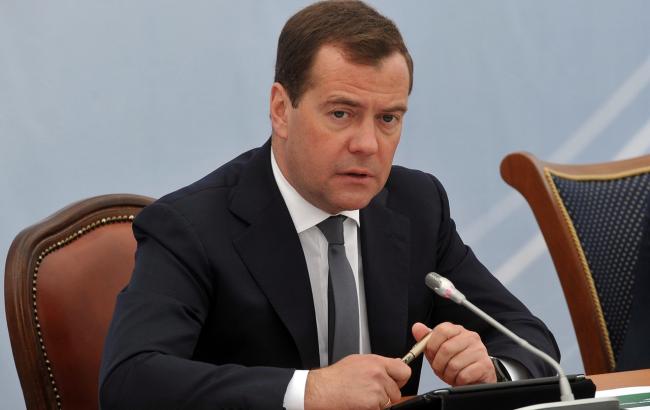 Медведев угрожает началом Третьей мировой войны, если коалиция начнет вторжение в Сирию 