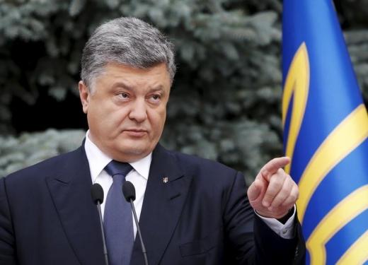 Порошенко: "Украинская армия входит в число сильнейших в Европе и способна противостоять российской агрессии"
