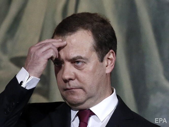 Медведев, угрожая ядерной войной, всего одной фразой выдал свой страх, что Россия проиграет войну 
