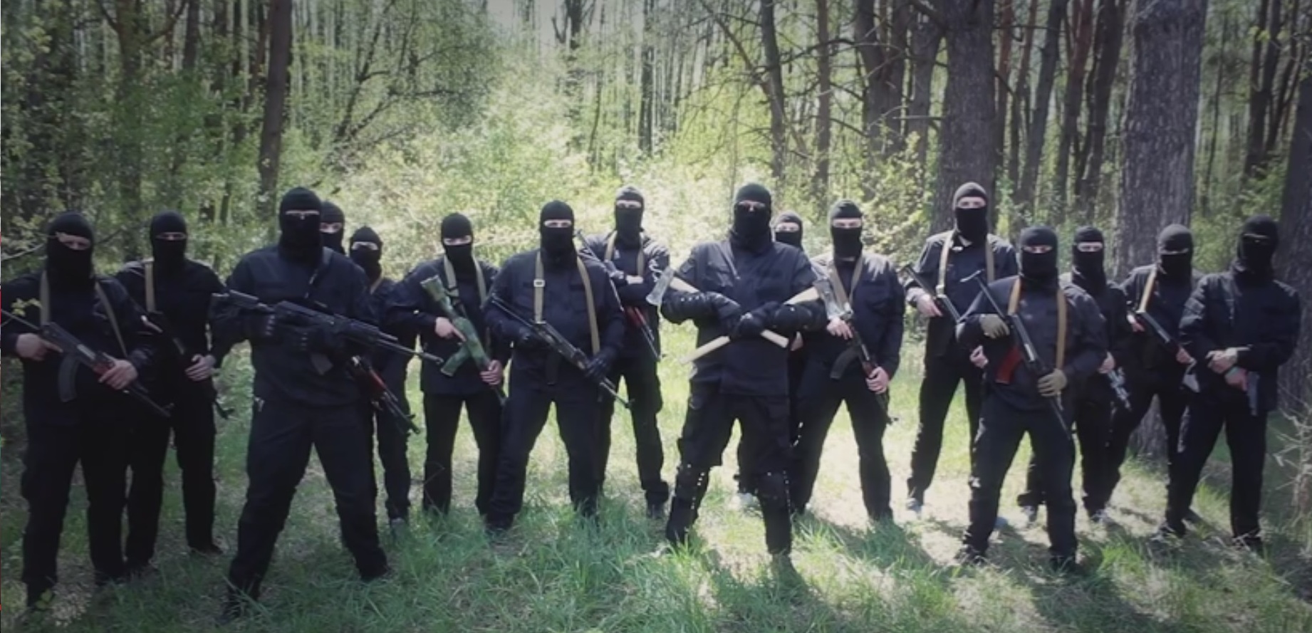 "Черные человечки" записали обращение к диверсантам Харькова: "Хрен вам, а не Харьков!"