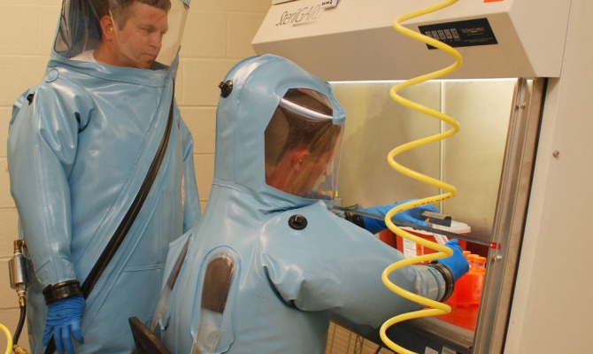 Россия и Куба объеденила усилия в борьбе против лихорадки Эбола