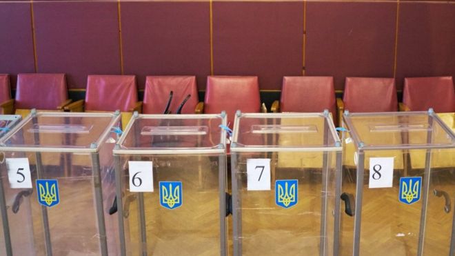 Выборы в ОТО на Днепропетровщине закончились ранением двоих полицейских - детали погрома на избирательном участке в Майском