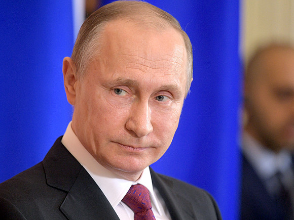 Новые кадры с Путиным из Сочи взорвали Интернет: соцсети подметили две резонансные детали у президента РФ - видео