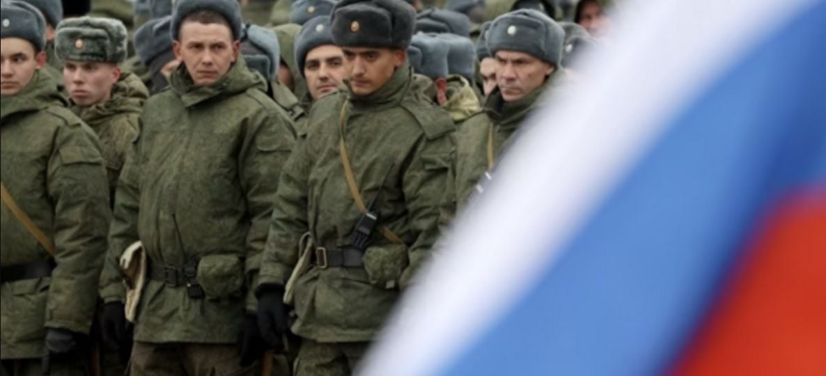 В Геническе оккупанты придумали новые уловки, чтобы отправить местных жителей на службу в ВС РФ, – "Атеш"