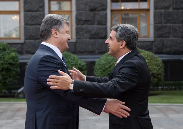 В Украину с визитом прибыл президент Болгарии 