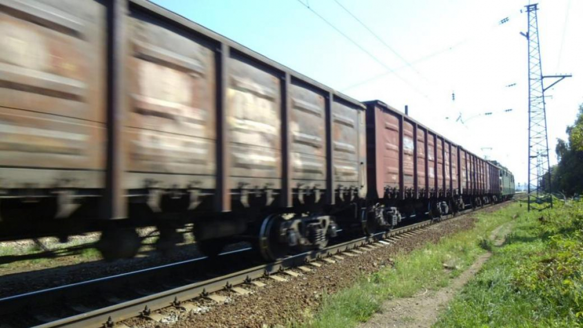 БПЛА обнаружил на границе ОРДЛО и РФ поезда с пустыми вагонами для угля - ОБСЕ