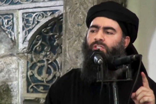 Интересный поворот в сирийской войне: главарь ИГИЛ Абу Бакр аль-Багдади сбежал из Ирака от американцев, чтобы сдаться россиянам в Сирии