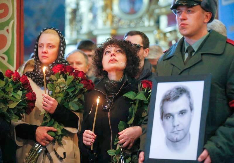 Порошенко посмертно присвоил звание Героя Украины киборгу Игорю Брановицкому, которого расстрелял боевик Моторола