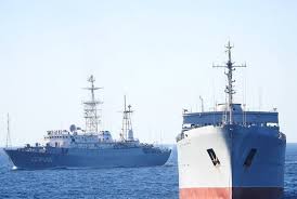 Украина мощно ударила по России: генерал Романенко о последствиях перехода кораблей ВМС Украины под "путинским мостом"