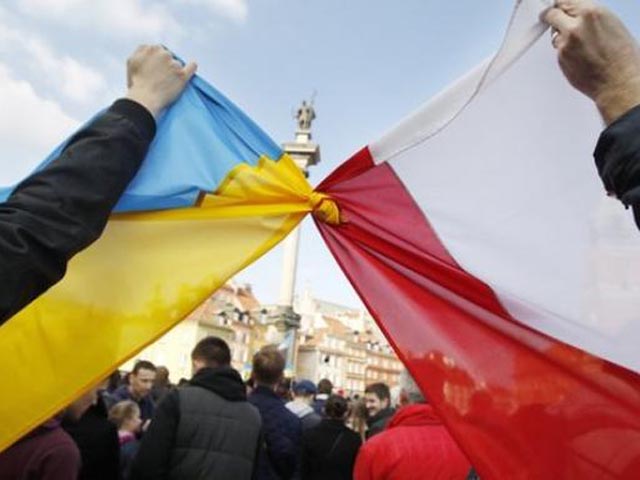 Польский парламент официально признал геноцид поляков, устроенный украинскими националистами