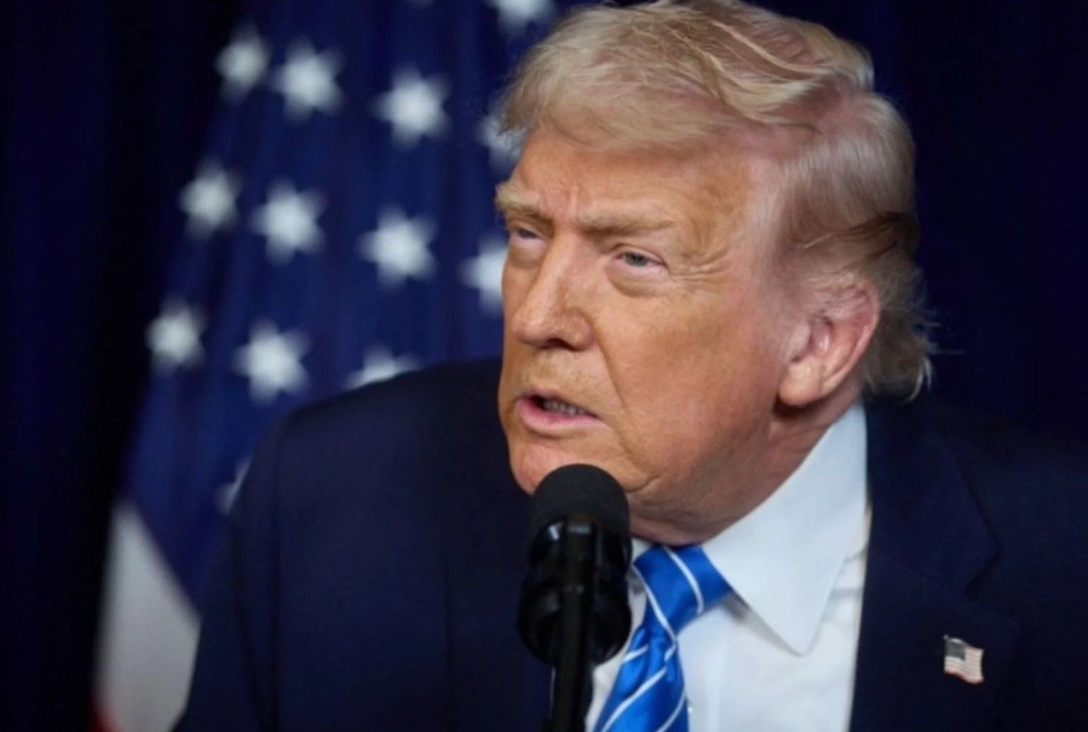 Рейтинг Трампа перед выборами в Конгресс рухнул до минимума за всю его политическую карьеру – Reuters
