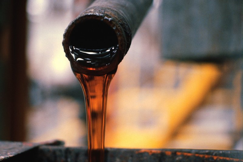 Нефть (WTI) подорожала до $82,81 за баррель.