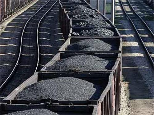 Первая партия российского угля уже в Украине