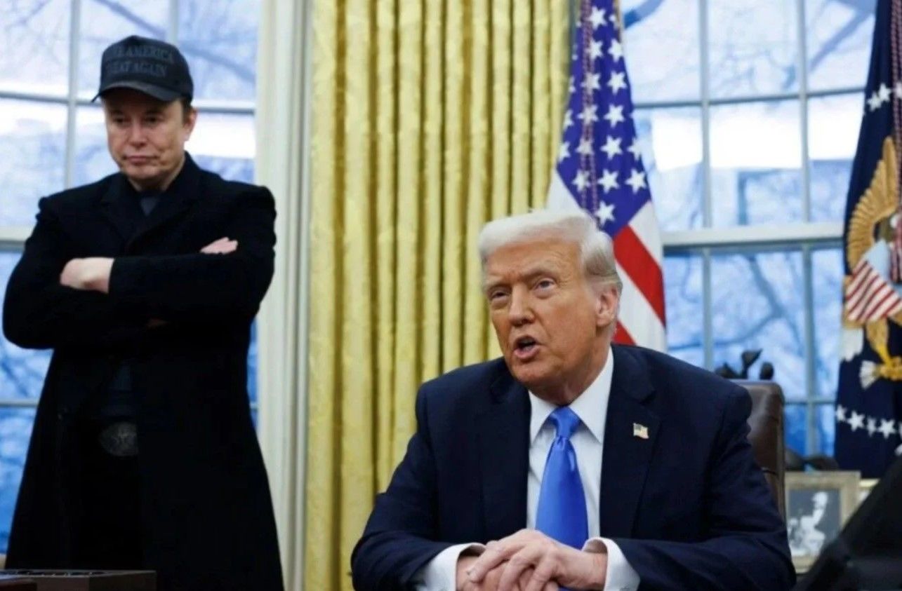 Трампа заподозрили в "политической игре" после сообщений о звонке Маску по поводу Starlink для Украины
