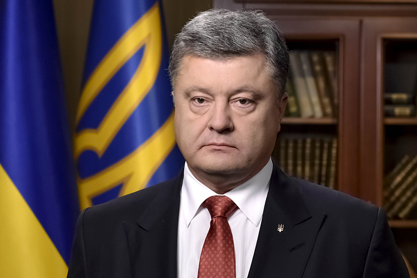 Томос для Украины стал топ-новостью для мировых СМИ – Порошенко