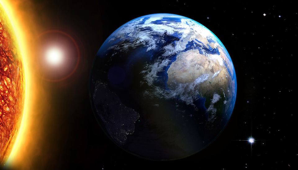 Сценарий апокалипсиса: Звезда T Ursae Minoris поглотит землян и сделает Солнце белым карликом