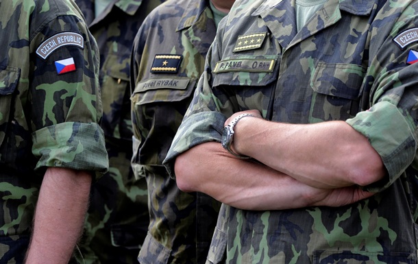 Главное за день 22 октября: Армия Украины перевооружается по стандартам НАТО, Киев и Москва не подписали газовой договор, взрывы в Донецке