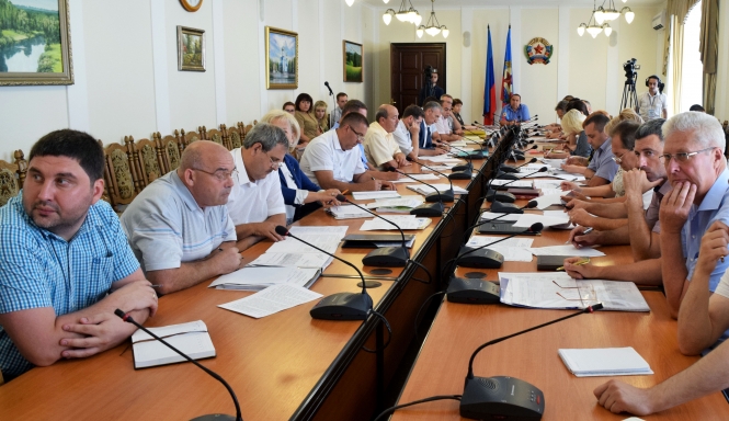 В Луганской области хотят судить "народного мэра" оккупированного Должанска и еще с десяток таких же чиновников