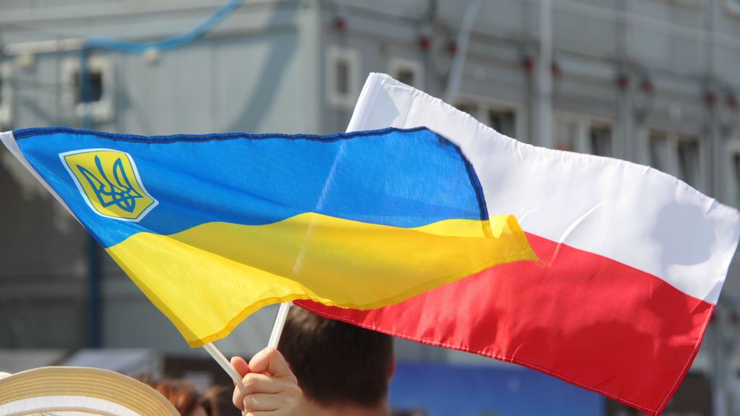 "Мы должны быть выше мелких польских ксенофобов", - нардеп заявил, что Польша остается союзником Украины