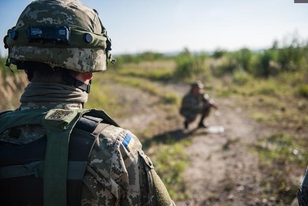Reuters: украинские солдаты говорят, что в плен под Иловайском их брали российские десантники