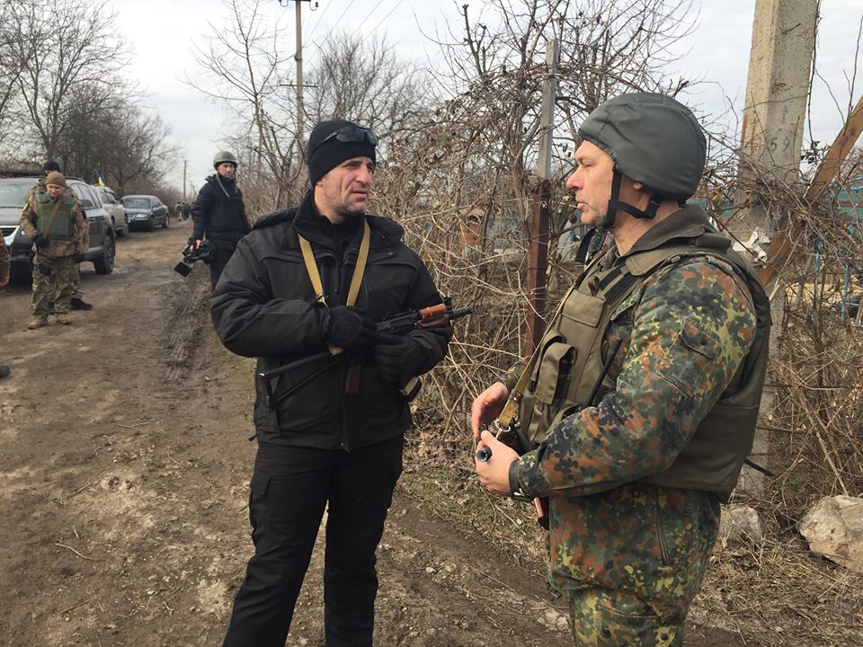 ​Шкиряк: силовики загнали террориста Гриненко в "угол". Спецоперация продолжается