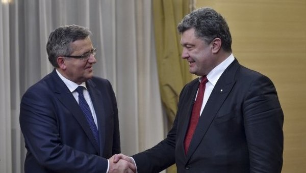 Порошенко и Коморовский обсудили в Киеве антироссийские санкции