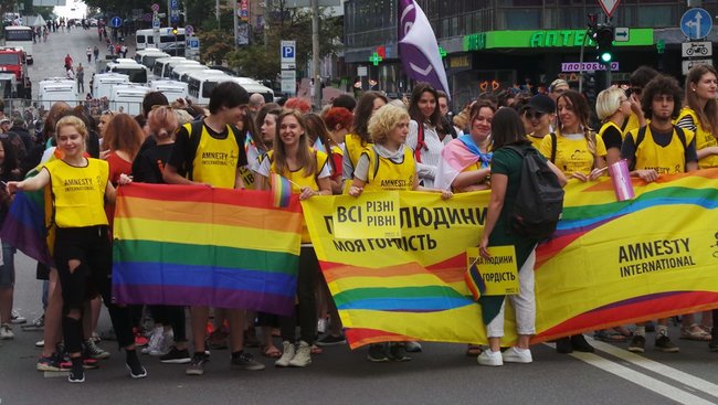 Среди участников Марша равенства ЛГБТ в Киеве нардепы Рады, западные политики и дипломаты - кадры