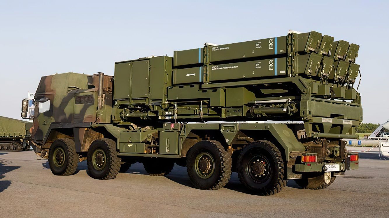 Новый пакет военной помощи от Германии: подтверждена передача второй системы ПВО IRIS-T