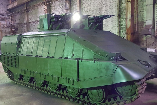 Инженеры "Азова" разработали танк, который превосходит всю стоящую на вооружении бронетехнику 