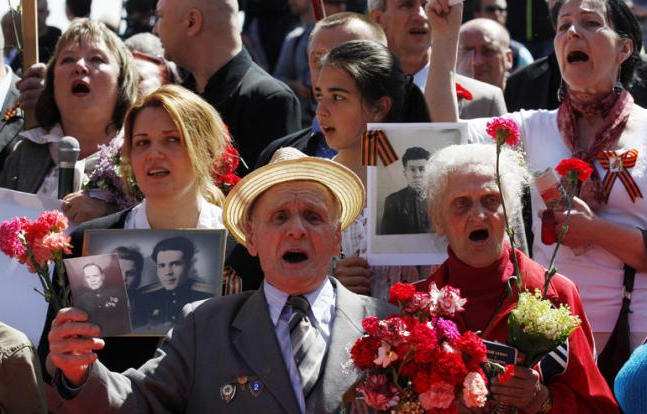 ​“Бессмертному полку” в Киеве 9 мая пообещали показать, что “не такой он и бессмертный”