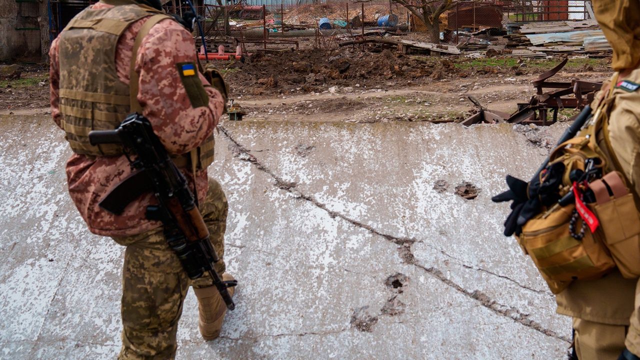 ​Появились первые кадры из Еленовки, где погибли украинские военнопленные, и резонные вопросы