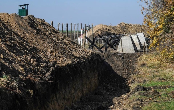 Житомирские строители завершили сооружения фортификаций в Донбассе - ОГА