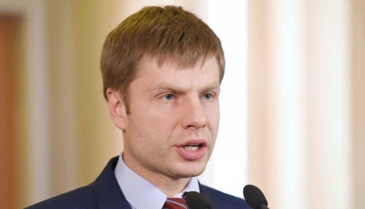 Гончаренко обратился к украинцам: "Вы знаете, почему Артема Сытника не увольняют с поста главы НАБУ?"