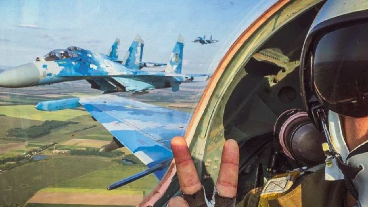 Компенсувати перевагу окупантів у живій силі: авіація ЗСУ полює за бункерами ЗС РФ на Херсонщині